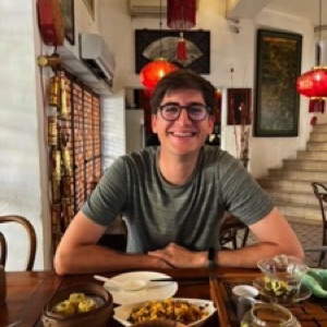 On est en novembre : c'est l'exact bon moment pour poster les photos prises cet été en Indonésie 🇮🇩 😎.#Indonesia #Jakarta #city